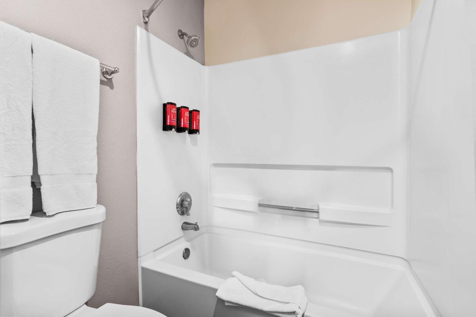 Surestay Hotel By Best Western Albuquerque Midtown Екстериор снимка